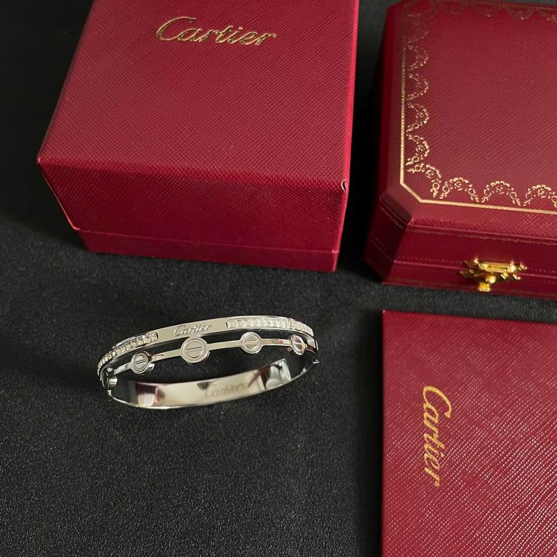 Cartier Bracelet 06yxs02